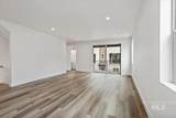 1747 Rock View Ln - Photo 16