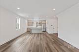 1747 Rock View Ln - Photo 18