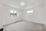 1747 Rock View Ln - Photo 28