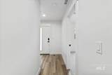 1747 Rock View Ln - Photo 3