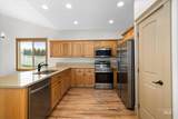 2564 Whitetail - Photo 11