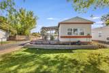 815 Adell Ave - Photo 2