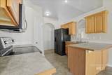 1103 Redwing St - Photo 6
