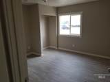 406 Roswell - Photo 4