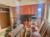 331 E Walnut St - Photo 10