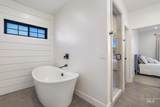 270 N Lincoln St - Photo 19