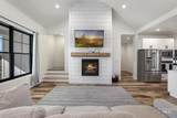 270 N Lincoln St - Photo 3
