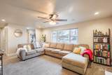 840 Kinghorn Dr - Photo 10