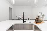 720 Calhoun - Photo 11