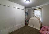 504 300 W - Photo 13