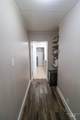 504 300 W - Photo 15