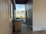 656 Liberty Ln - Photo 4
