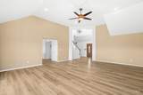 829 Crest Drive - Photo 16