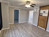 1030 Everett Ave - Photo 4