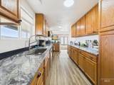 1086 Highland - Photo 9
