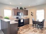 424 Cherry Ln - Photo 5