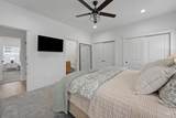 1700 Albion Ave - Photo 21