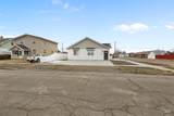 1700 Albion Ave - Photo 3