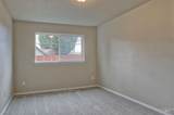 719 Benton Avenue - Photo 15