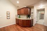 2858 Cloverdale Rd - Photo 17