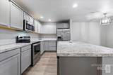 2513 Goldstone St - Photo 8