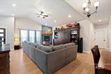 21301 Cessna Ct - Photo 9
