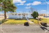 415 1st Ave E - Photo 1