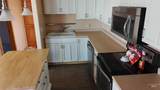 743 Lawrence Ave - Photo 20