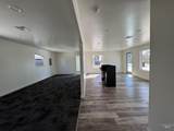 190 Roosevelt St - Photo 19