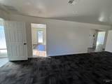 190 Roosevelt St - Photo 24