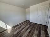 190 Roosevelt St - Photo 33