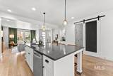 3816 Parkcenter Blvd - Photo 9