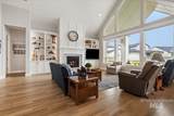 8253 Brooks Dr - Photo 10