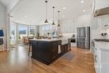 8253 Brooks Dr - Photo 13