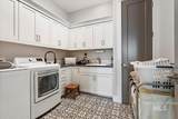 8253 Brooks Dr - Photo 37