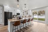 10402 Shields Ave - Photo 12