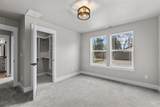 10402 Shields Ave - Photo 32