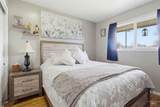 885 17th N - Photo 18