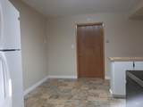 10 Division - Photo 12