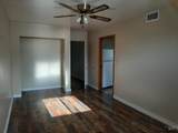 10 Division - Photo 15