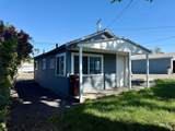 517 12th St - Photo 7