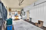 2530 4000 N - Photo 25