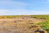 2530 4000 N - Photo 31