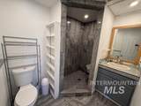902 Main - Photo 29