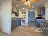 902 Main - Photo 9