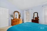 2720 N Englewood Way - Photo 21
