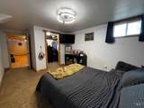 2217 4000 N - Photo 29