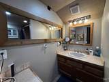 2217 4000 N - Photo 36