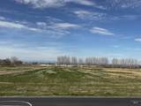2217 4000 N - Photo 49