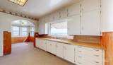 2088 3700 N - Photo 17